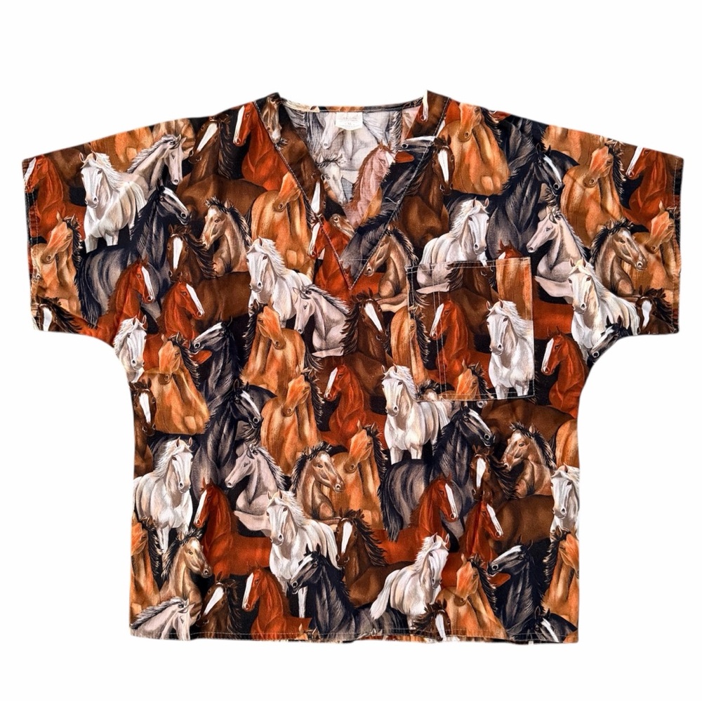 Scrub Factory Realistic Horse Print Scrub Top Medical Uniform Unisex Medium